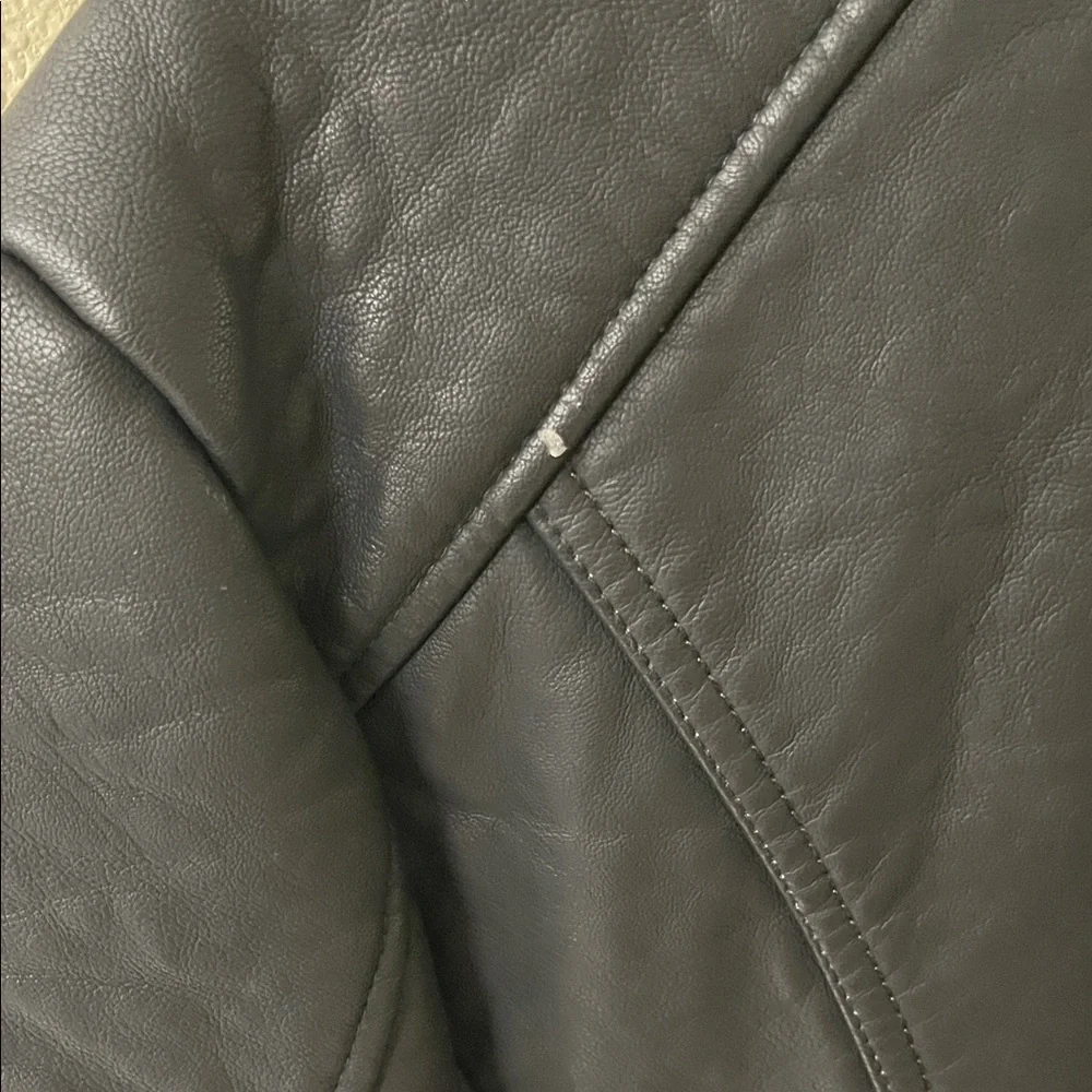 Black Women's Jacket - Picture 5 of 6